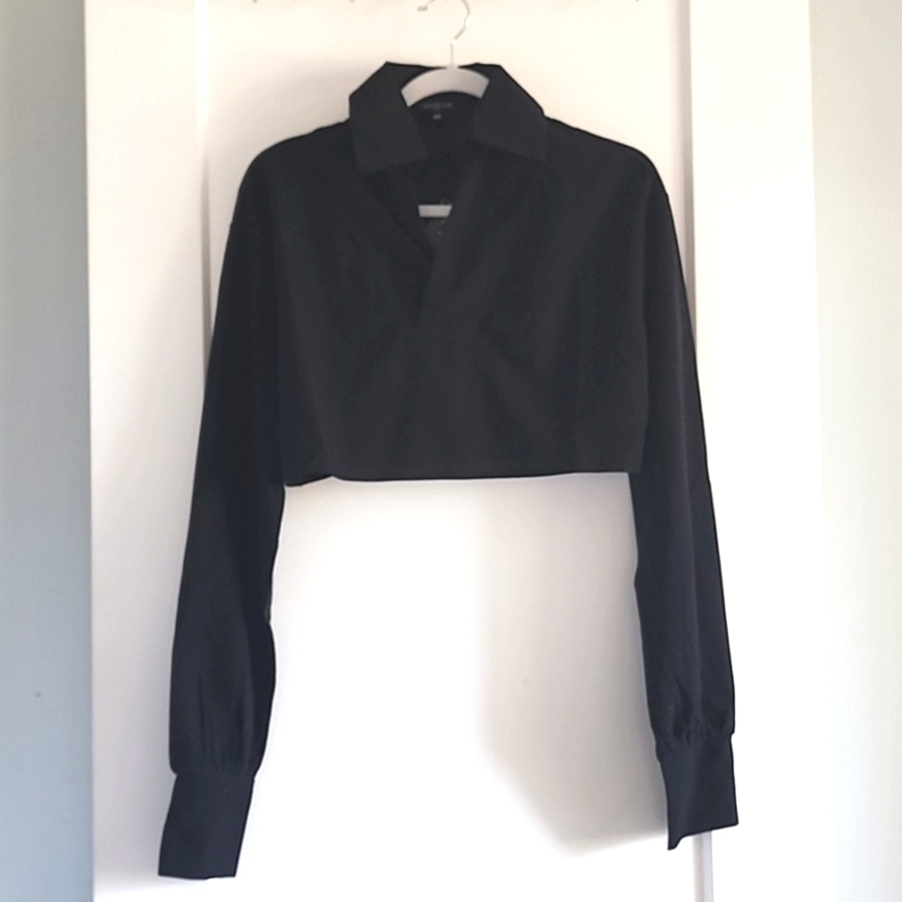 NWT Saks off 5th brand Area Stars black high cut cropped waffle top size xs